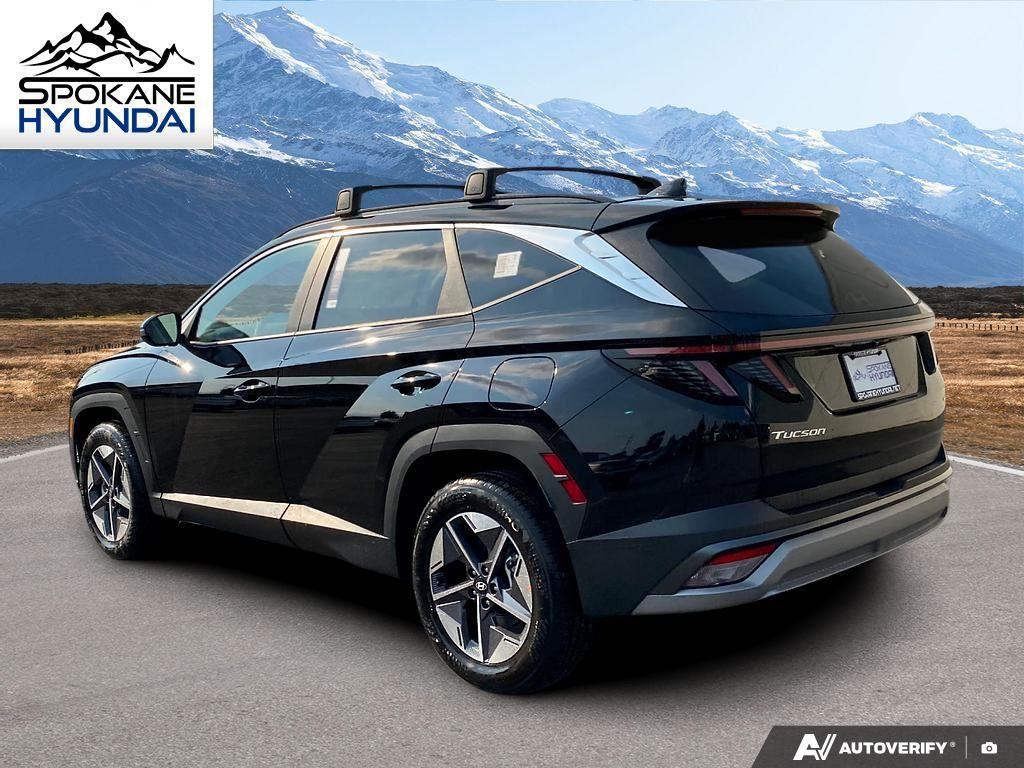 2026 Hyundai Tucson SEL Sport photo 2