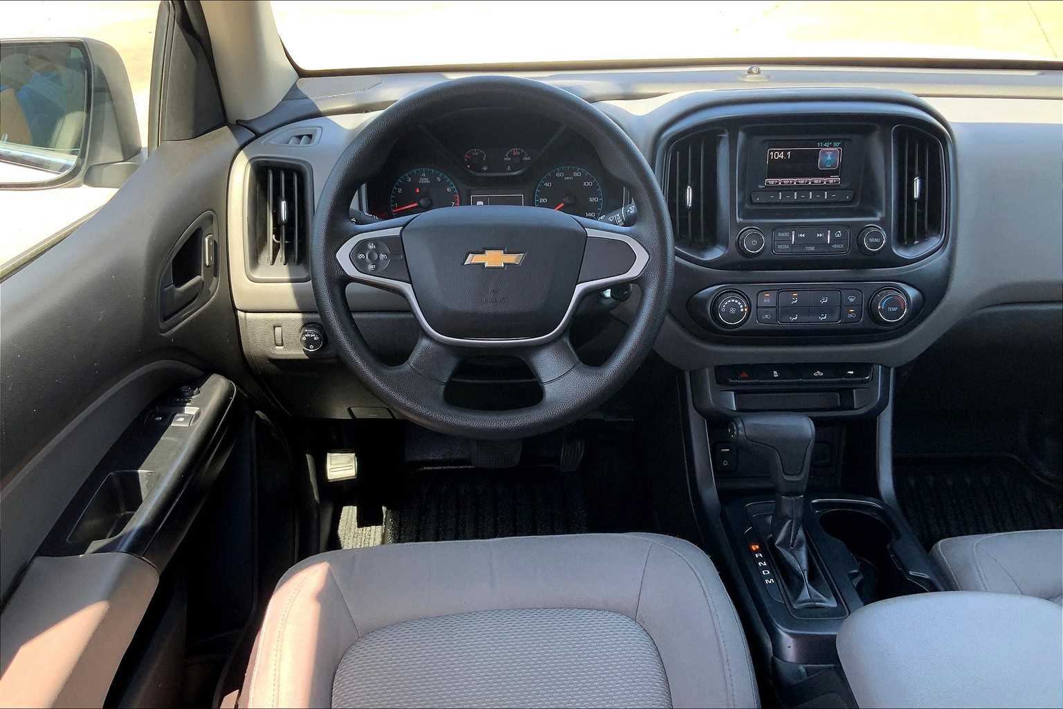 2015 Chevrolet Colorado Base photo 5