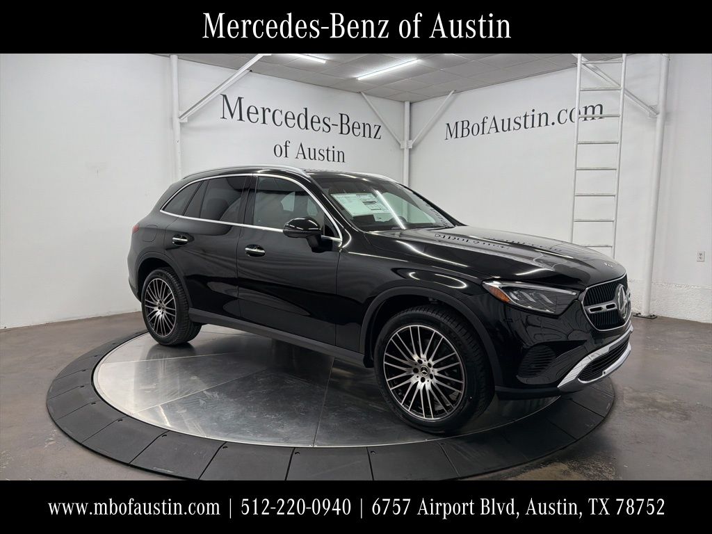 2026 Mercedes-Benz GLC Base's photo