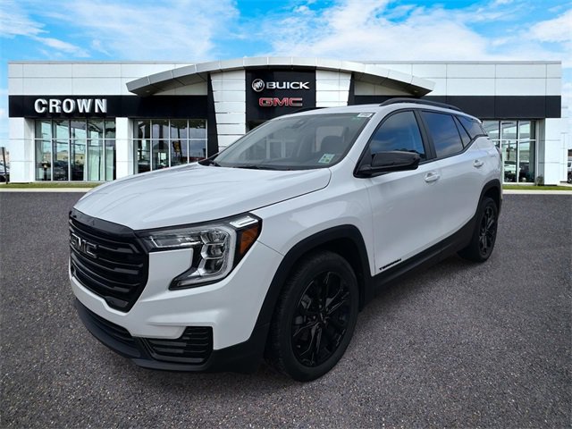 2022 GMC Terrain SLE's photo