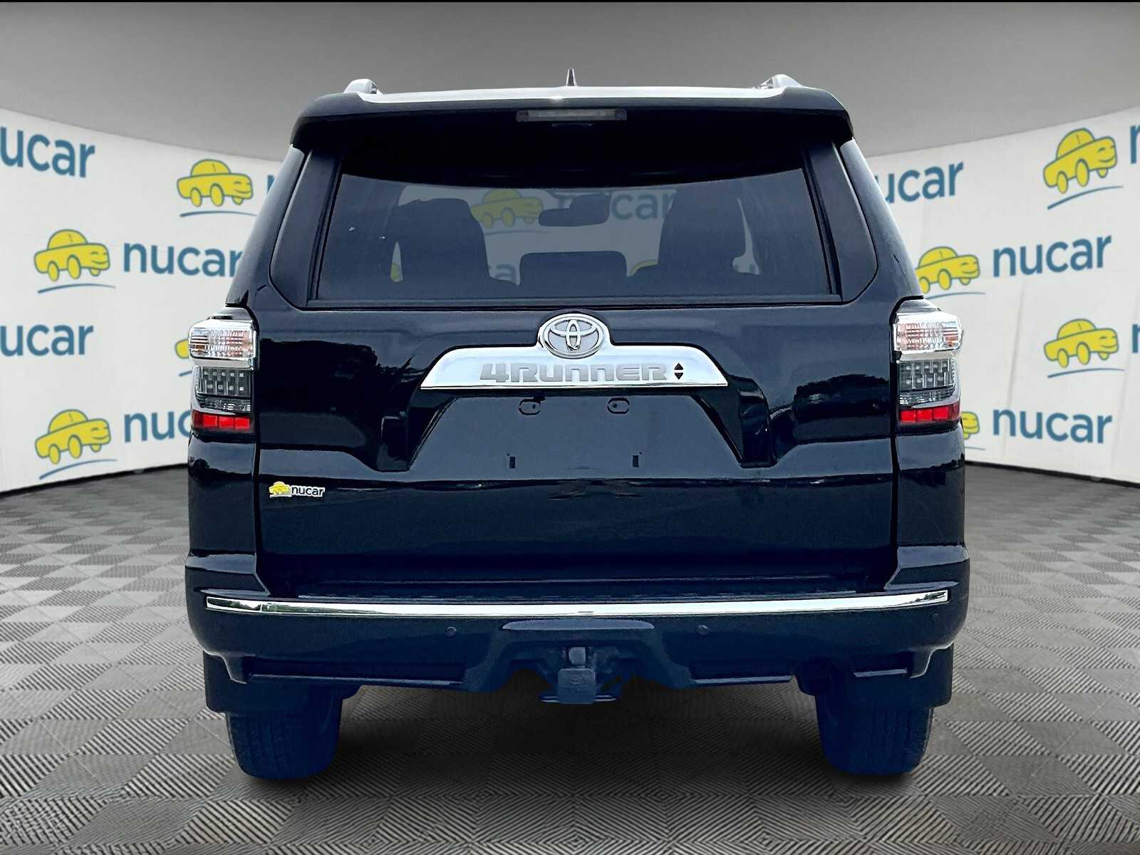 2023 Toyota 4Runner Limited photo 5