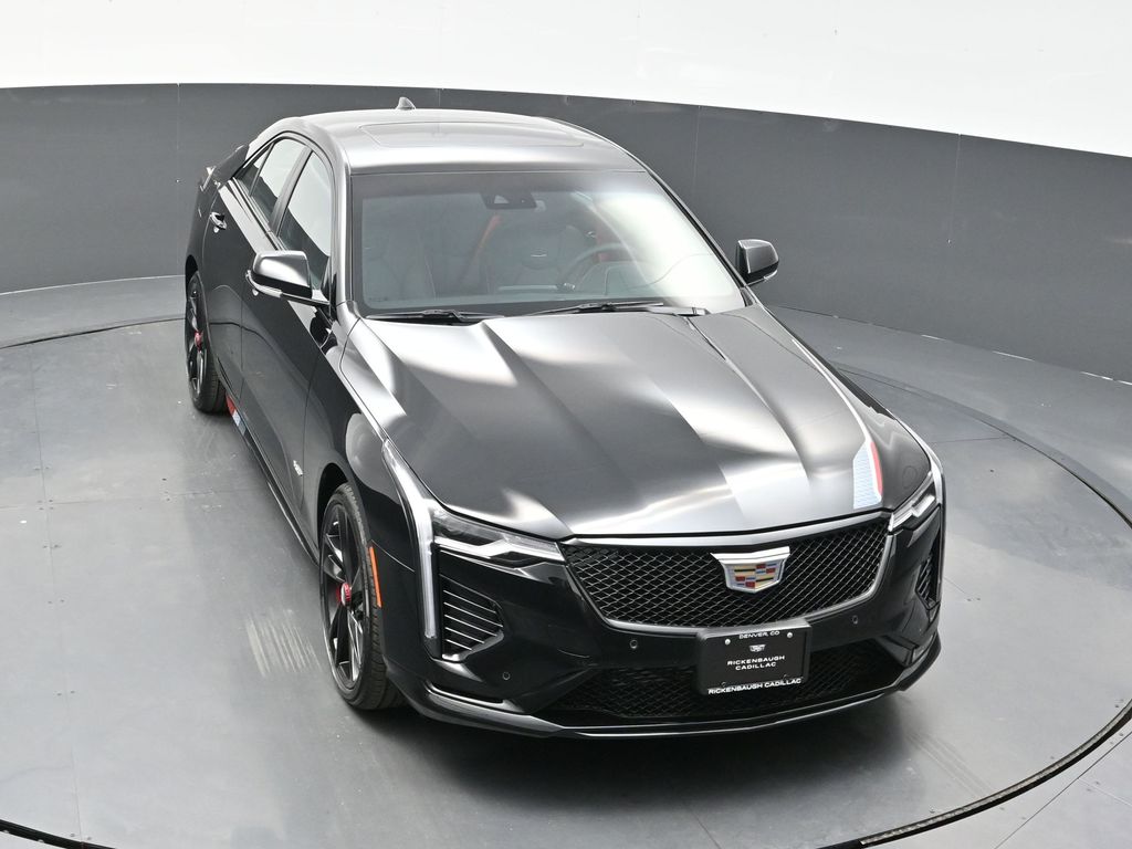 2025 Cadillac CT4 photo 17
