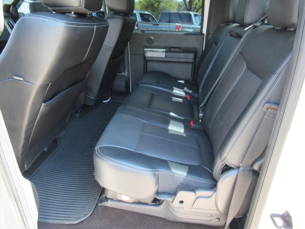 2015 Ford F-250 photo 30