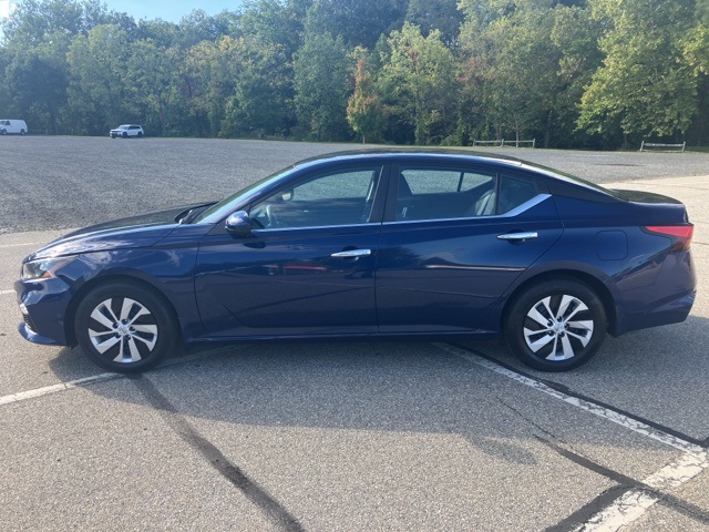 2022 Nissan Altima 2.5 S photo 8