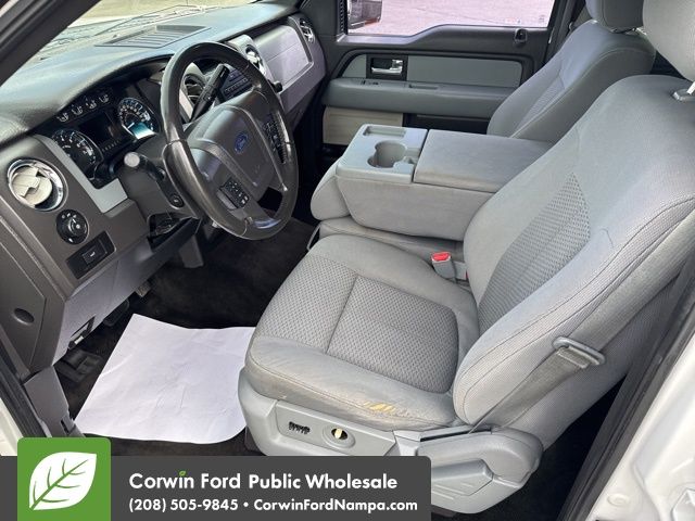 2012 Ford F-150 XLT photo 9