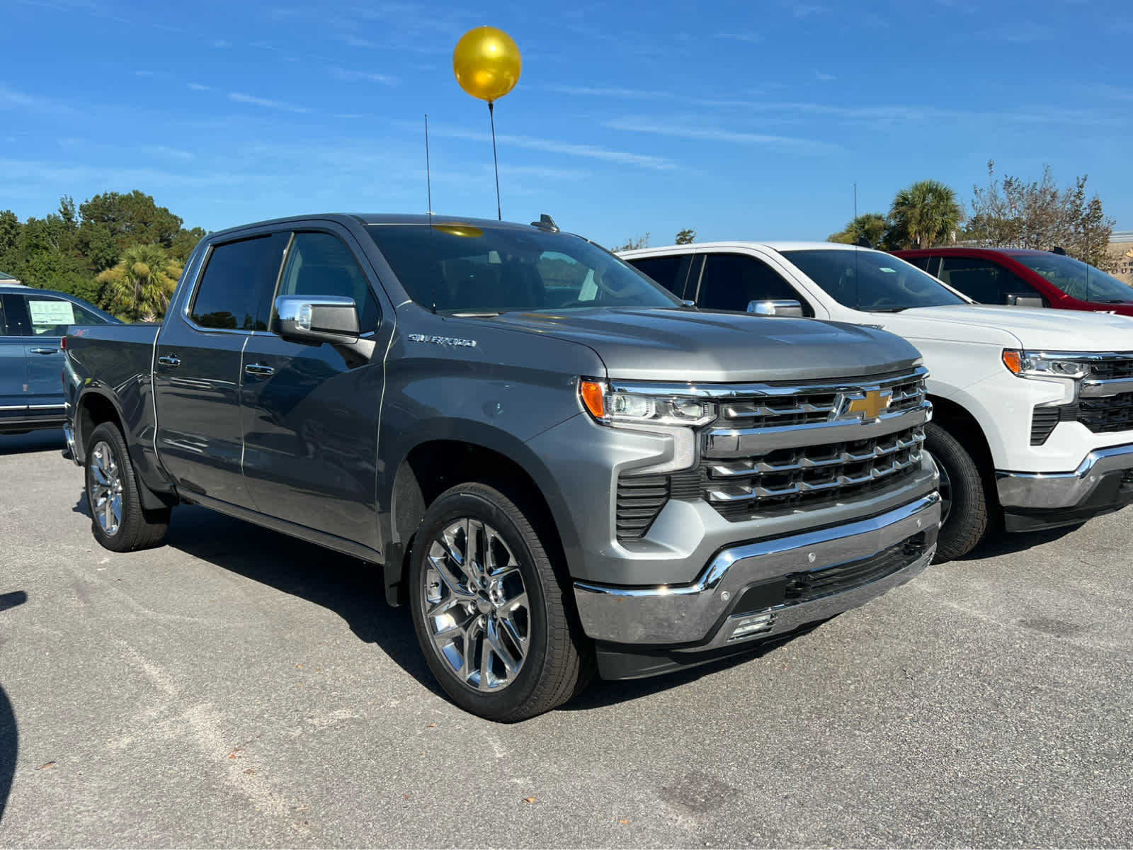 2025 Chevrolet Silverado LTZ's photo