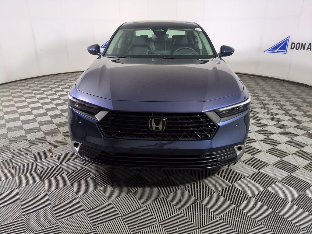 2025 Honda Accord Hybrid Touring photo 8