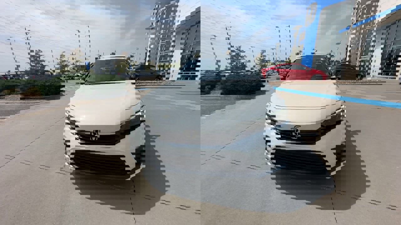 2024 Honda Civic Sport photo 2
