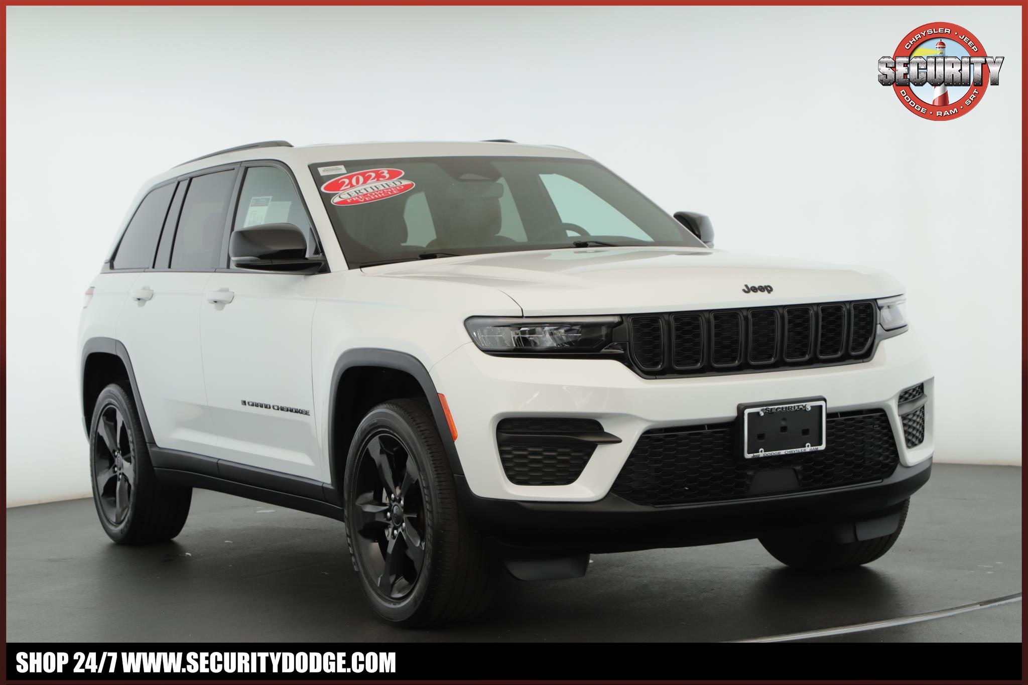 2023 Jeep Grand Cherokee Altitude's photo