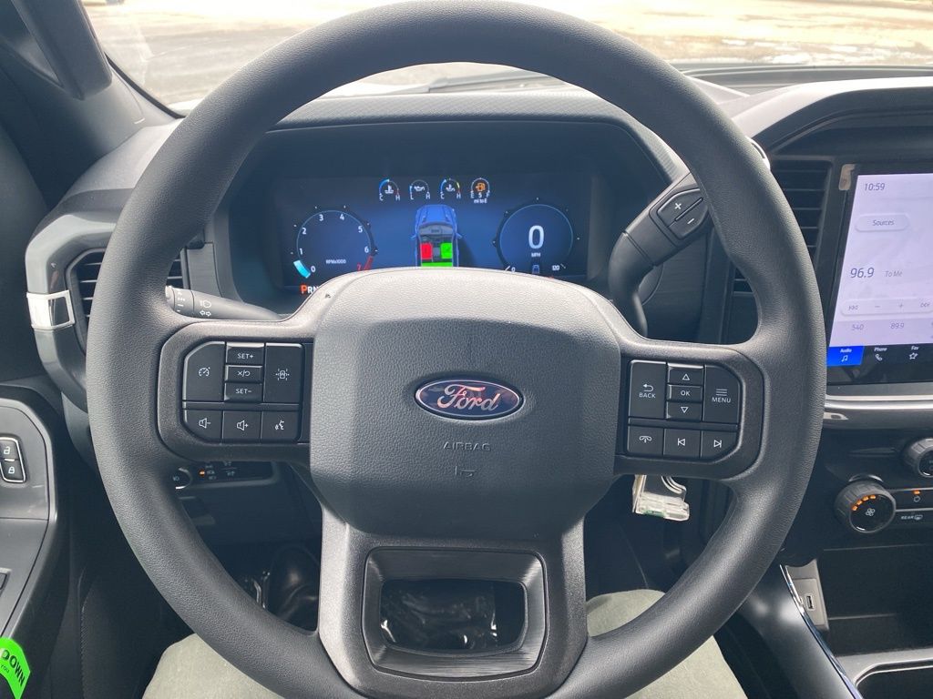 2025 Ford F-150 STX photo 15