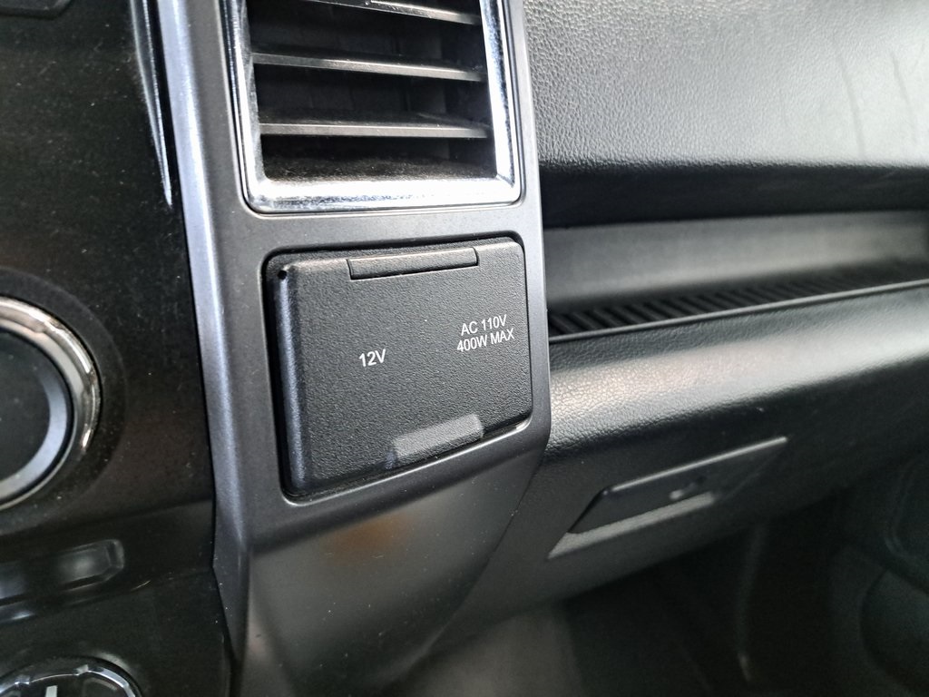 2016 Ford F-150 XLT photo 13