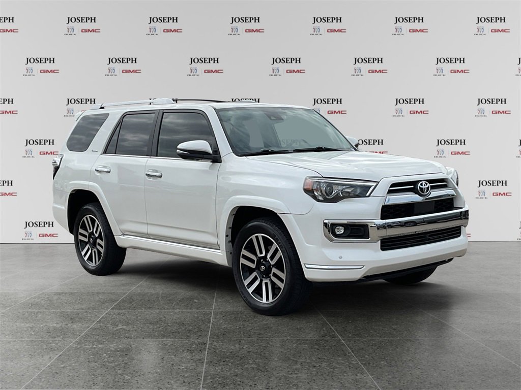 2022 Toyota 4Runner Limited's photo