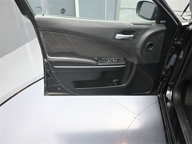 2023 Dodge Charger SXT photo 17