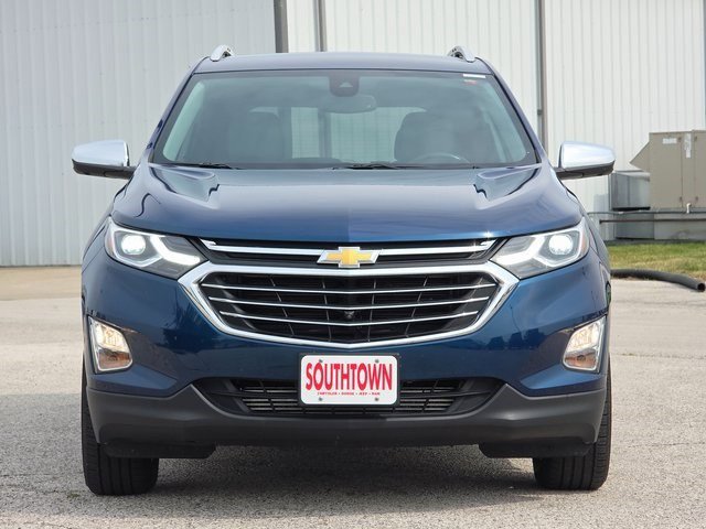 Used 2020 Chevrolet Equinox Premier with VIN 2GNAXXEV2L6137165 for sale in Indianola, IA