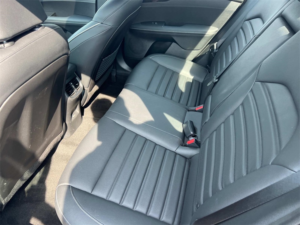 2022 Kia Forte GT-Line photo 11