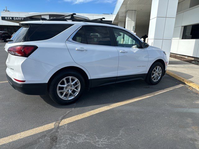 2024 Chevrolet Equinox LT photo 4