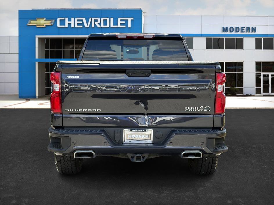 2024 Chevrolet Silverado 1500 High Country photo 4