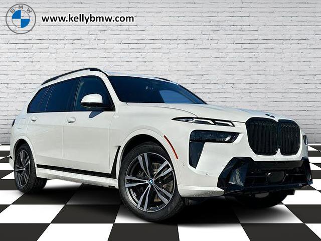 2023 BMW X7