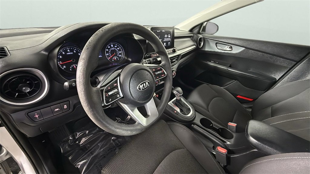 2021 Kia Forte LXS photo 16