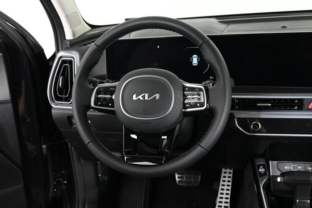 2025 Kia Sorento SX photo 3