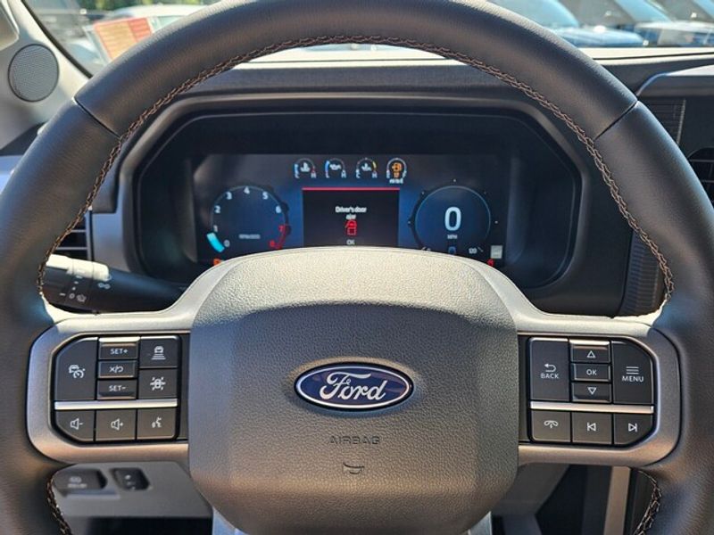 2025 Ford F-150 Lariat photo 21