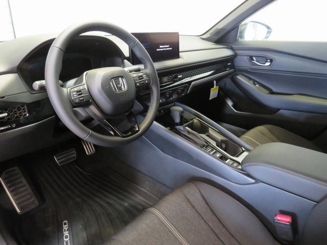 2025 Honda Accord Hybrid Sport photo 3
