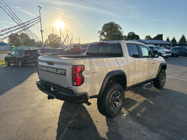 2026 Chevrolet Colorado ZR2 photo 9