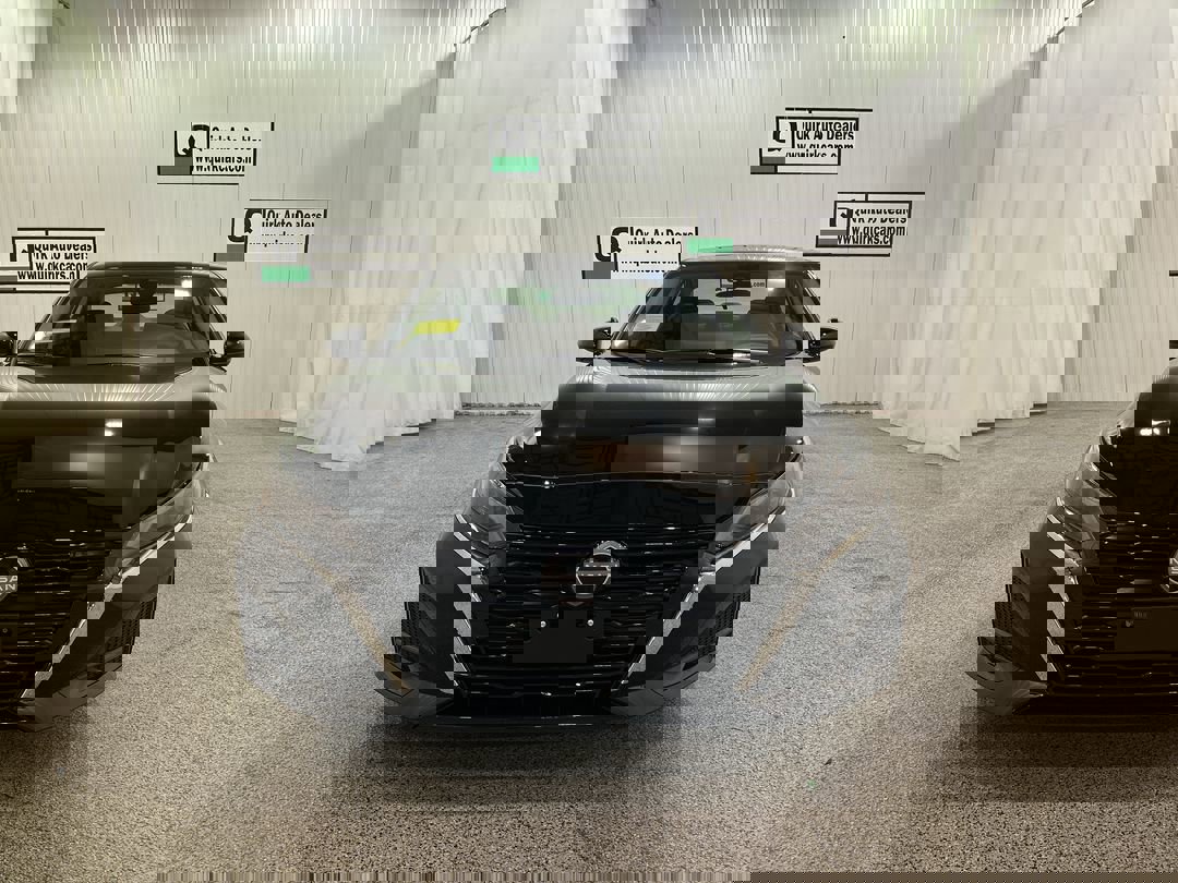 2025 Nissan Altima SV photo 2