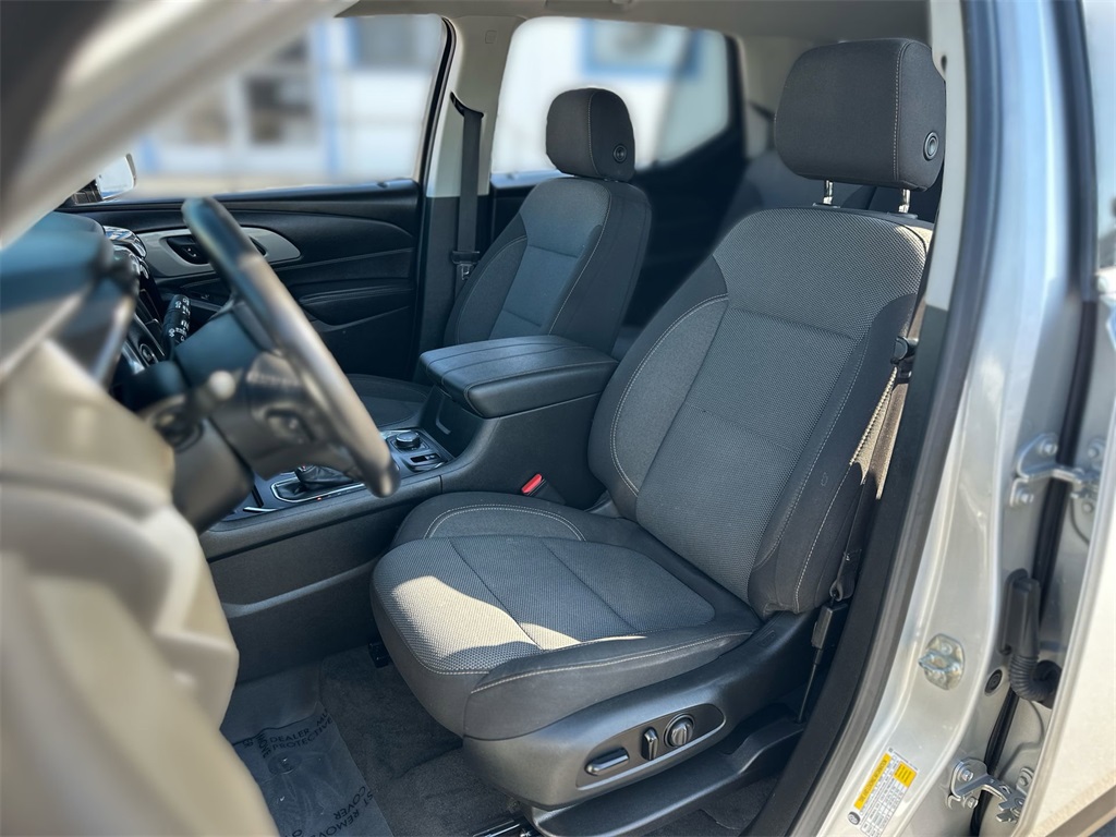 2020 Chevrolet Traverse photo 18