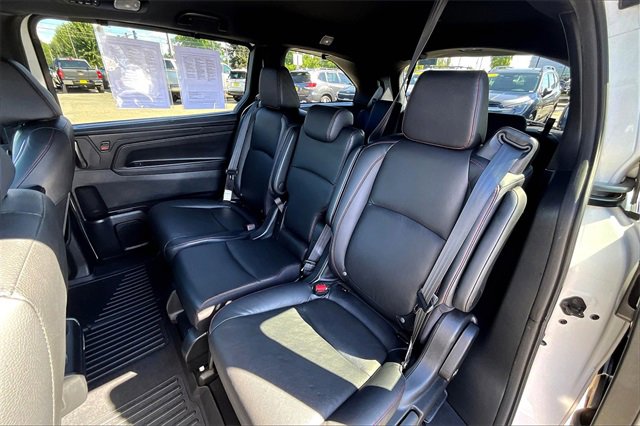 2023 Honda Odyssey Sport photo 24