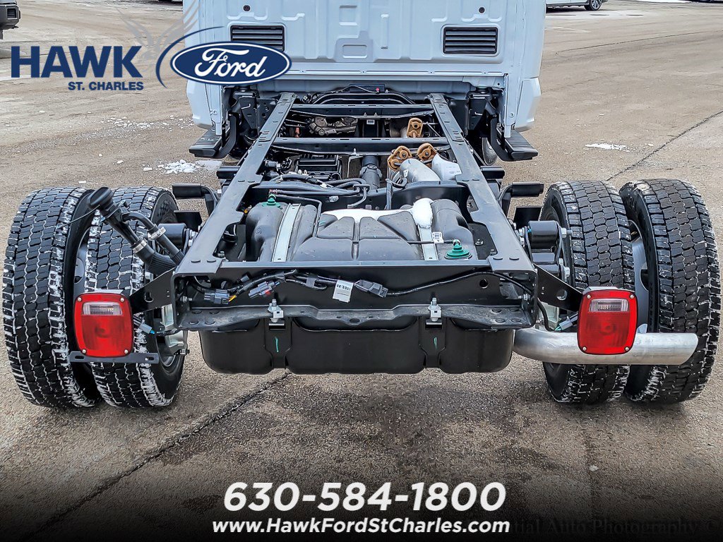 2026 FORD F-450 - Image 4