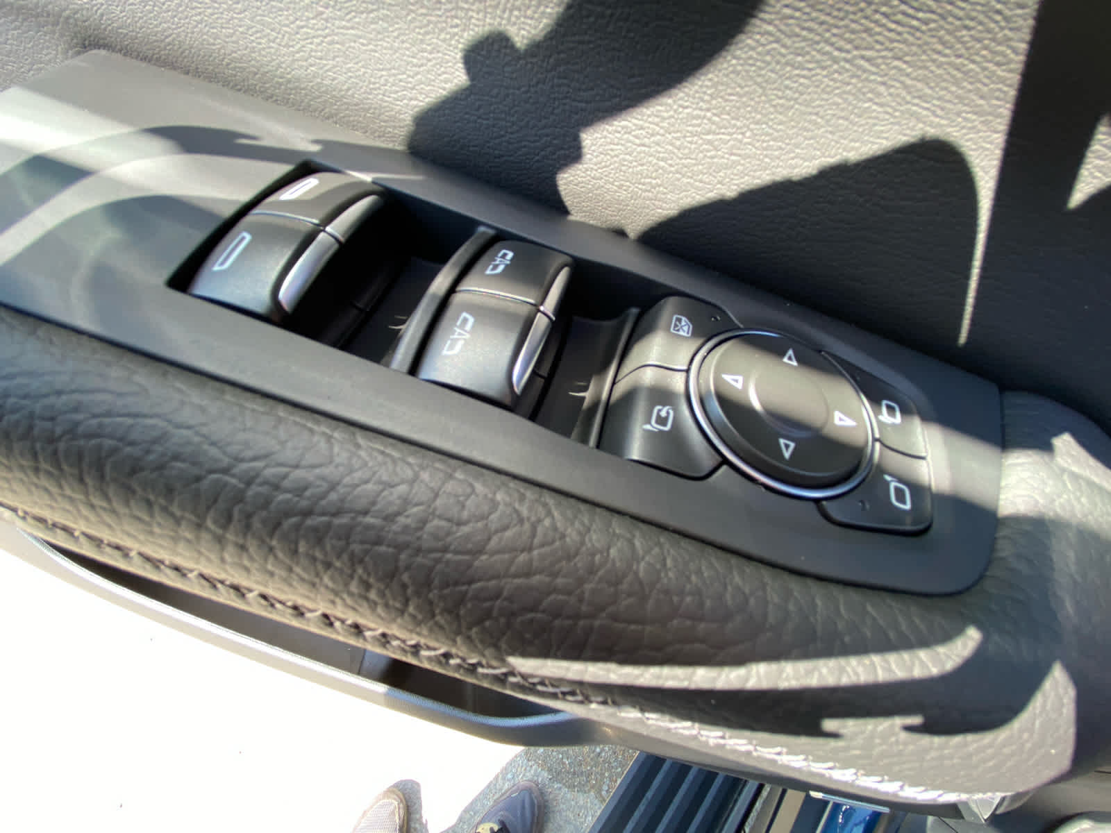 2025 Gmc Yukon Denali photo 11