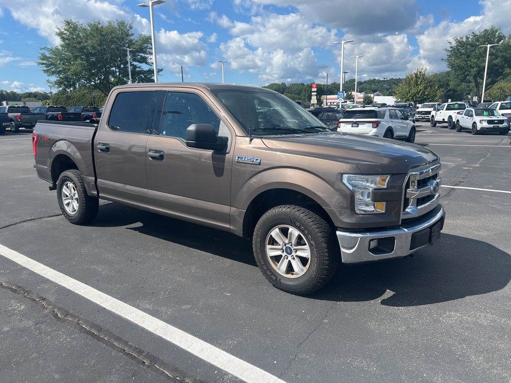 2015 Ford F-150 XLT photo 3
