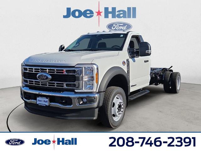2026 Ford F-450 Super Duty Chassis Cab XL's photo