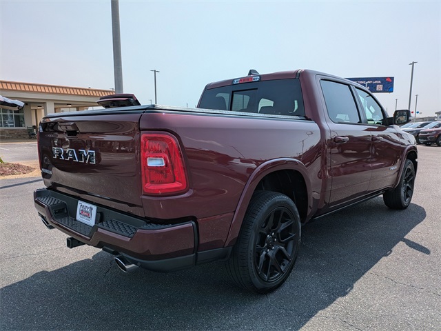 2025 Ram 1500 Laramie photo 3