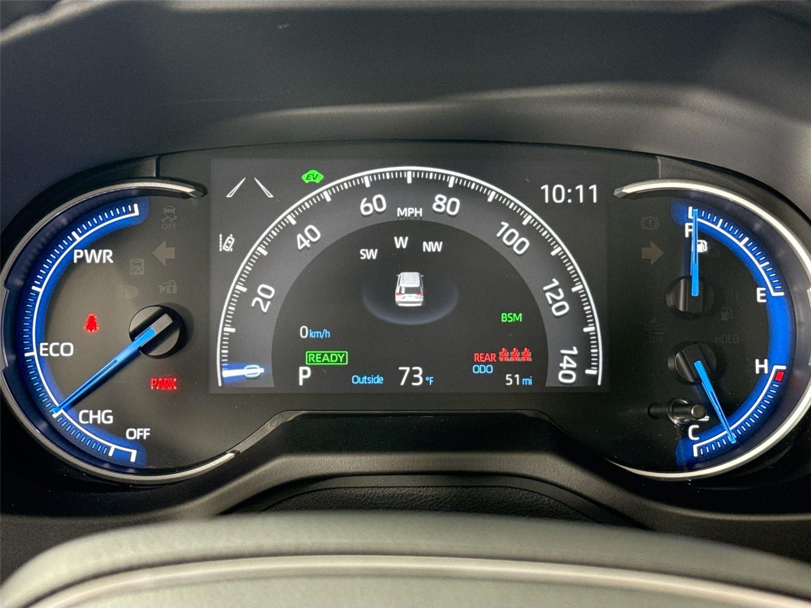 2025 Toyota RAV4 Hybrid XLE Premium photo 16