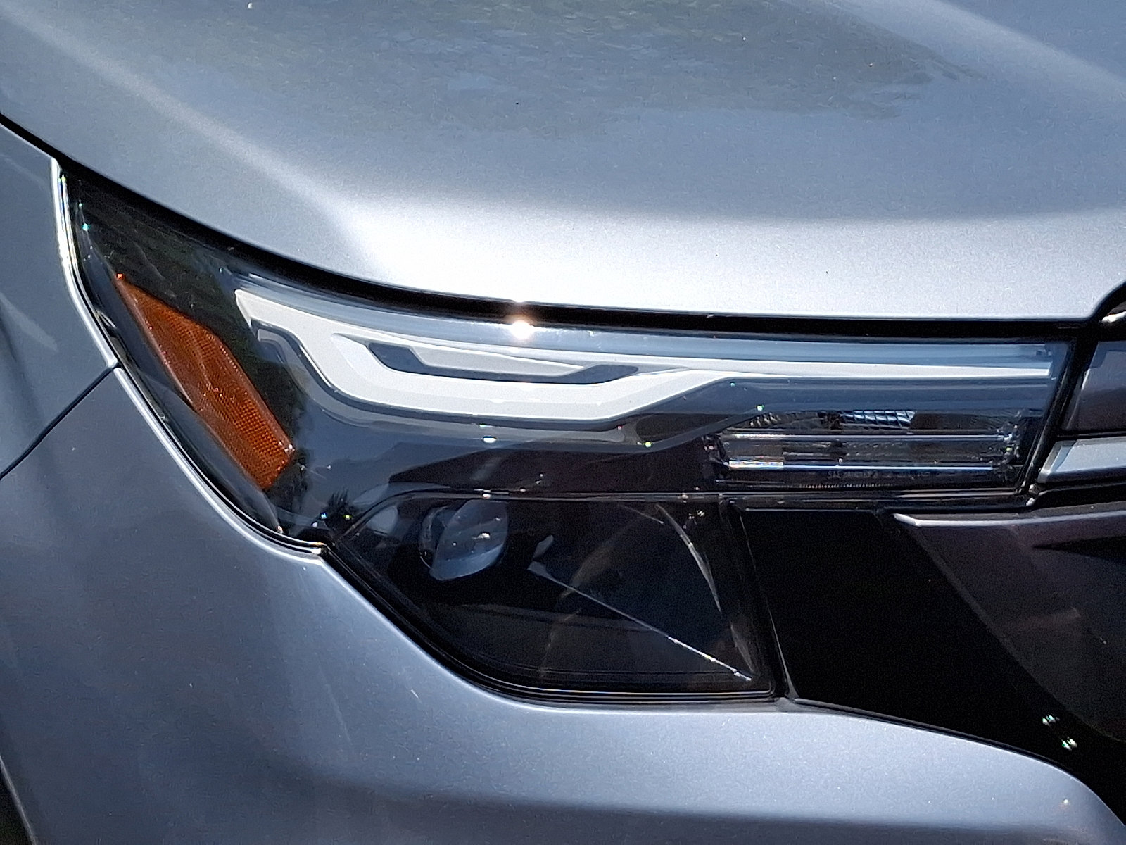 2025 Subaru Forester Premium photo 3