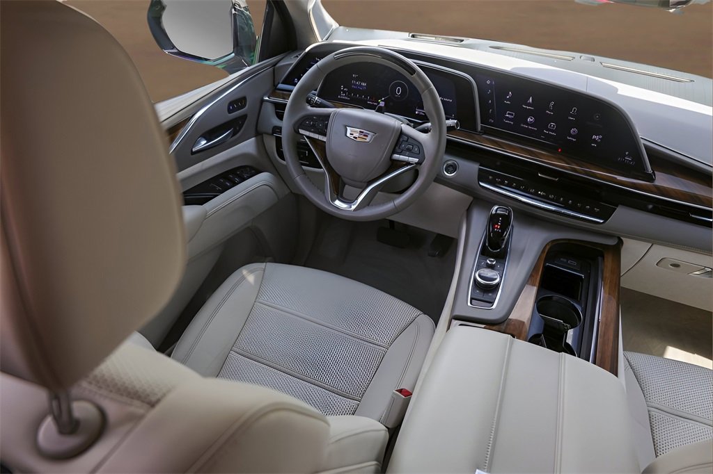2024 Cadillac Escalade ESV Sport Platinum photo 27