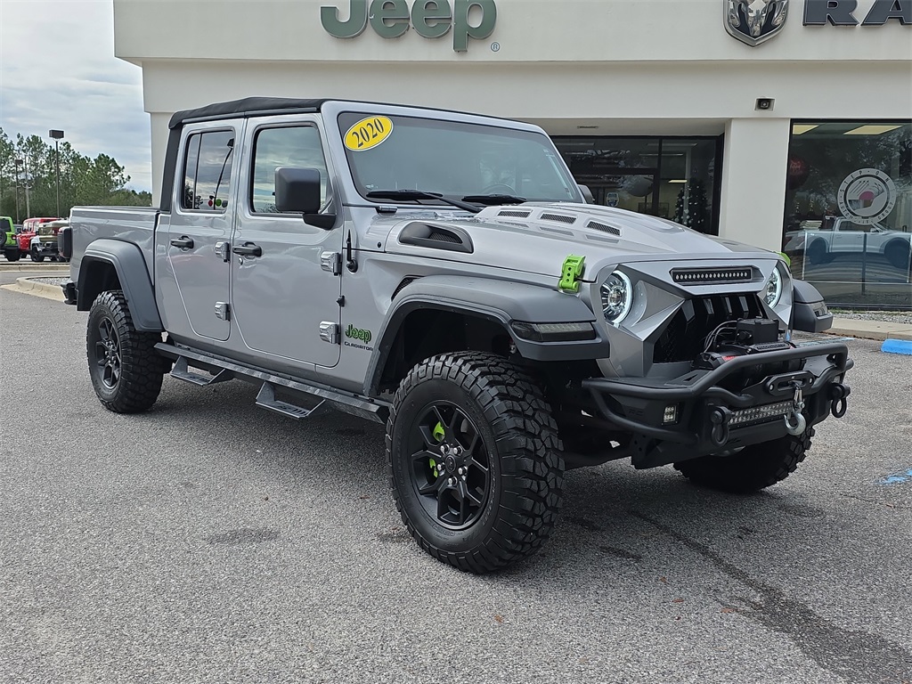 2020 Jeep Gladiator Sport S's photo