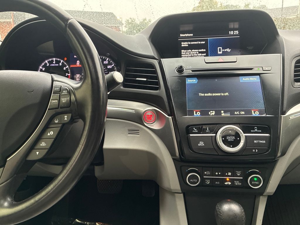 2020 Acura ILX Premium photo 17