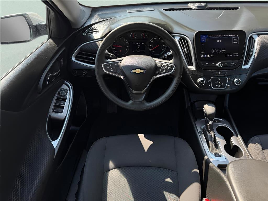 2024 Chevrolet Malibu LS photo 10