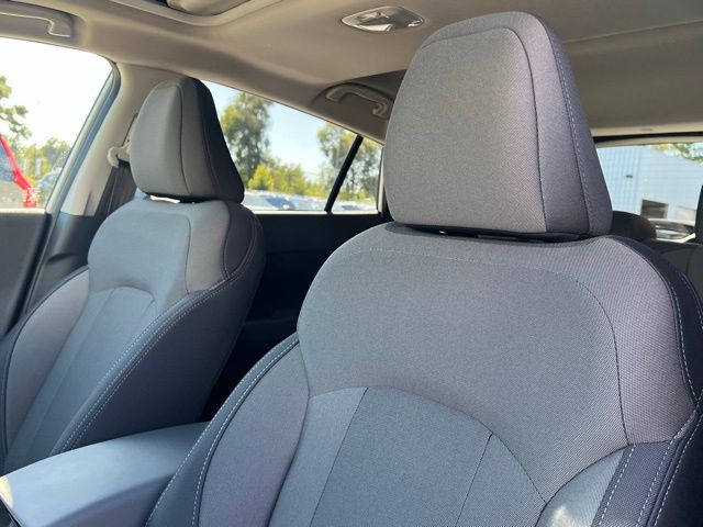 2025 Subaru Crosstrek Premium photo 18