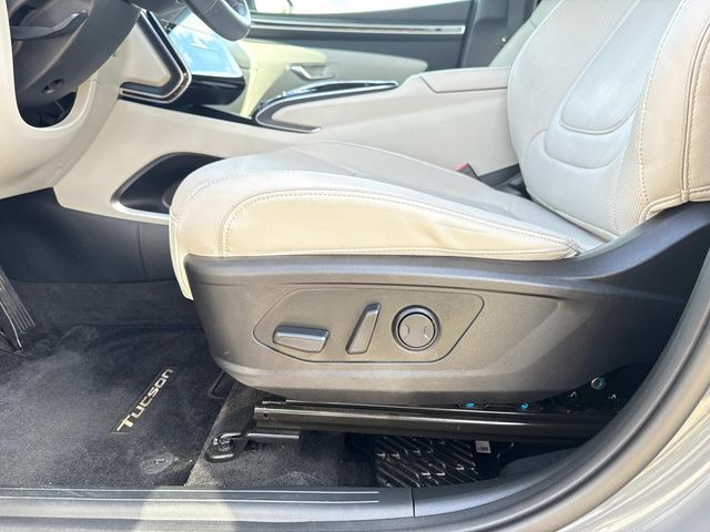 2024 Hyundai Tucson Limited photo 17