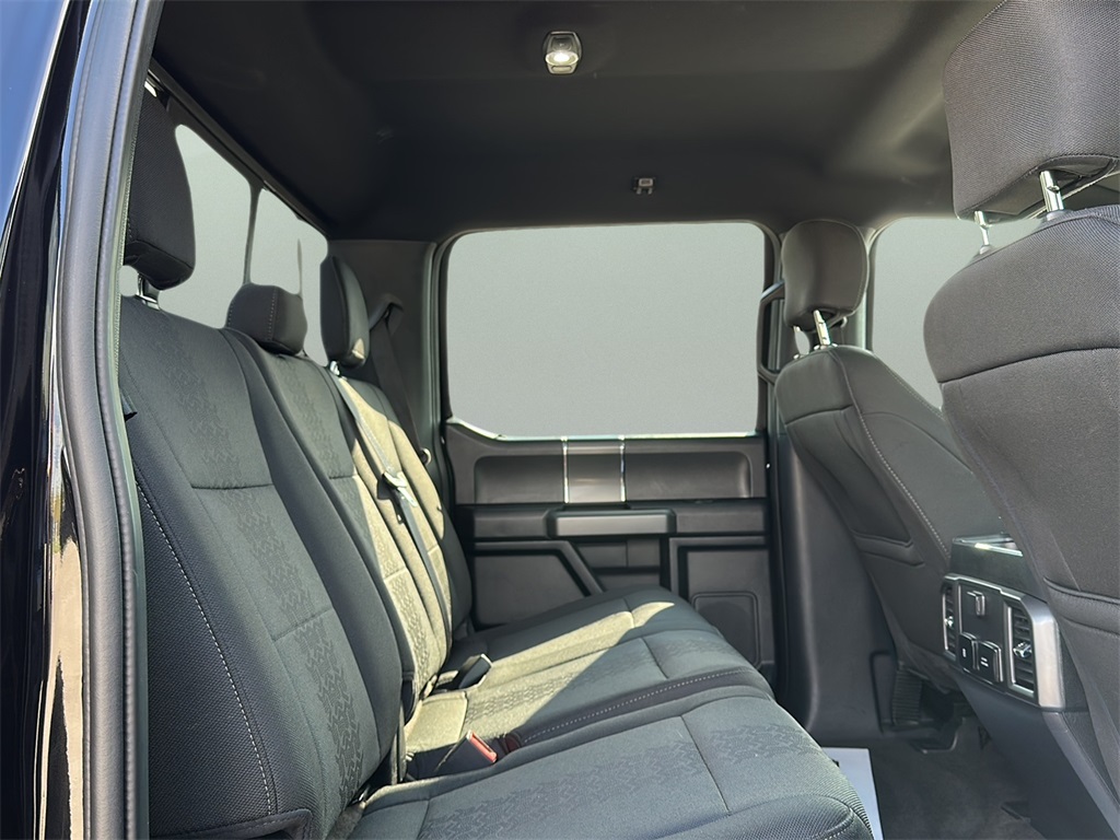 2020 Ford F-150 XLT photo 18