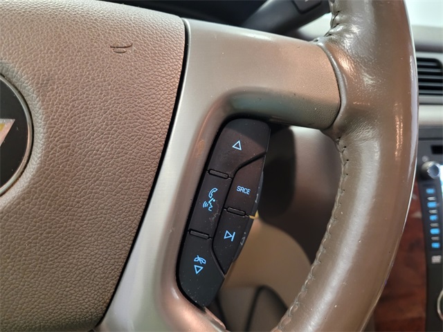 2012 Chevrolet Suburban 1500 LTZ photo 21