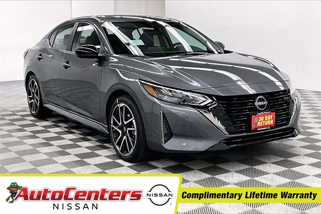 2025 Nissan Sentra SR's photo