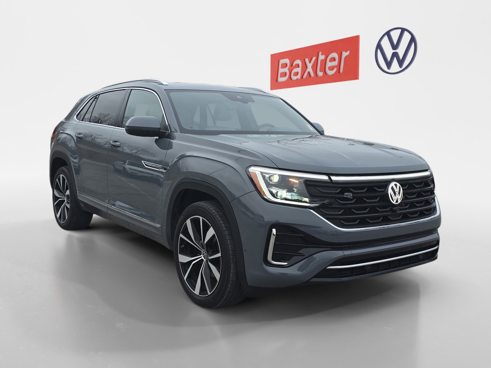 2024 Volkswagen Atlas Cross Sport SEL Premium R-LINE's photo