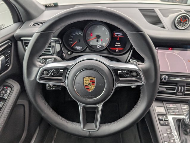 2021 Porsche Macan S photo 20