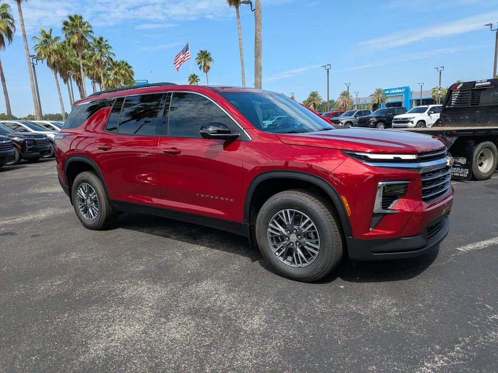 2026 Chevrolet Traverse photo 2