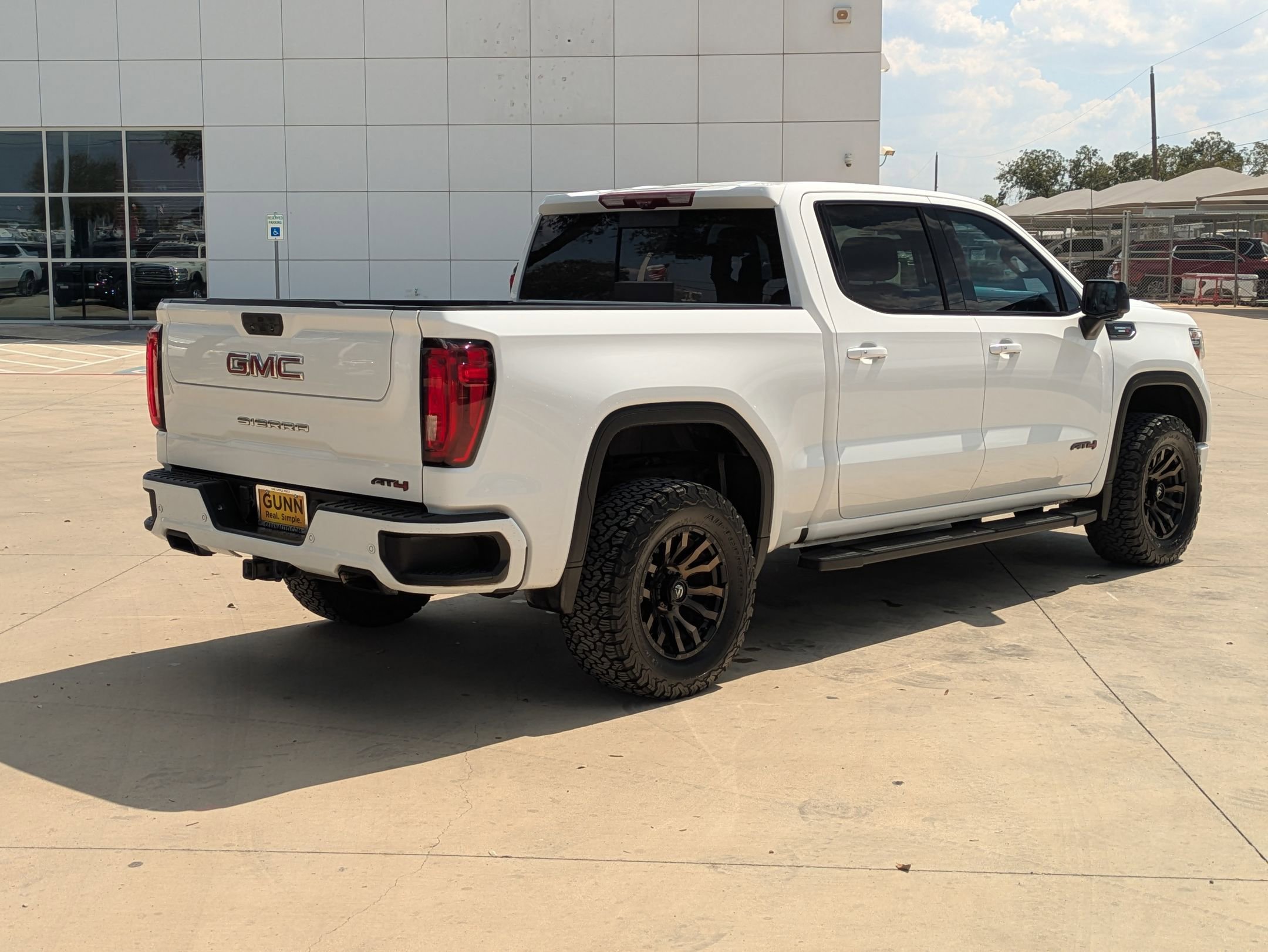 2020 Gmc Sierra 1500 AT4 photo 3